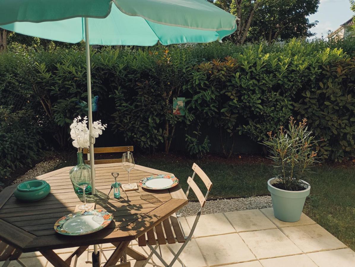 La Clef Du Bonheur - 9 Min De Disney Jardin Privatif บายญี-โรแม็งวีเญร์ ภายนอก รูปภาพ